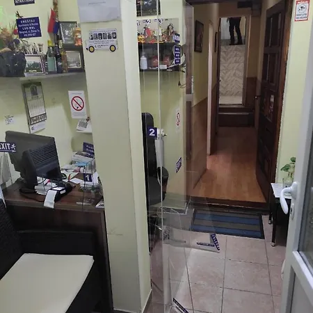 & -mdl Lazic Apartment
