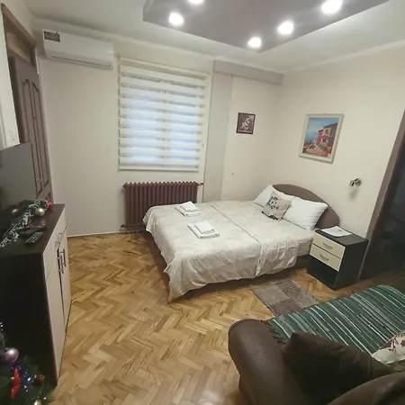 Apartment & -mdl Lazic